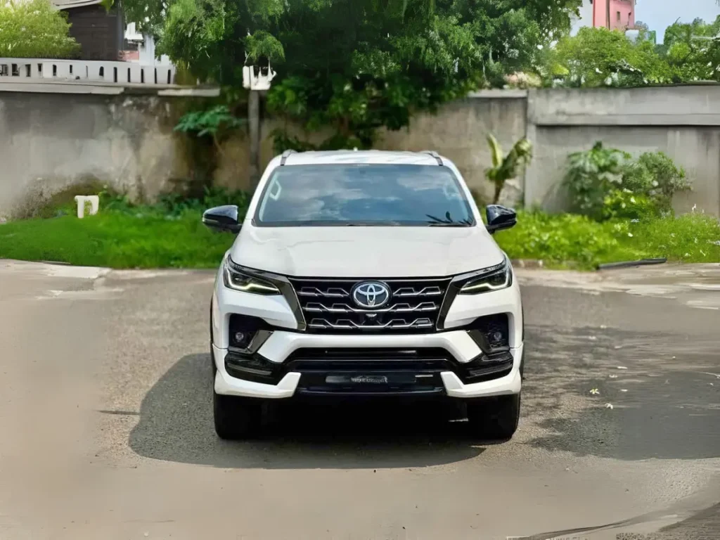 Sewa Mobil Malang